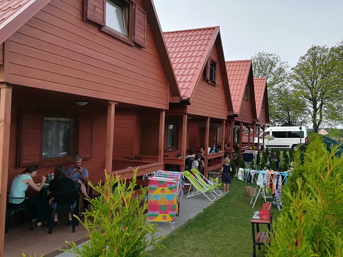 Domki Letniskowe Holiday Ustronie Morskie Extérieur photo